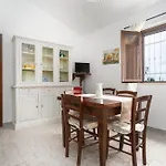 Feriehus Casa Su Barone 2 *